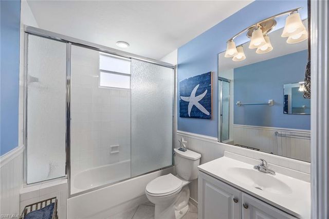 280 Robin Hood CIR # 102, Naples, FL 34104