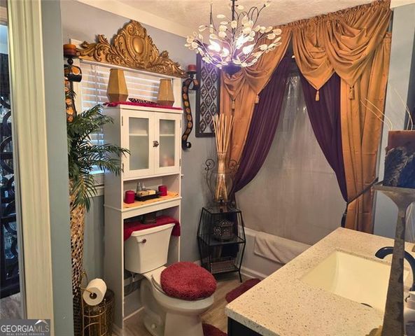 2303 COUNTRY CLUB Drive SE, Conyers, GA 30013