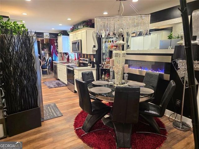 2303 COUNTRY CLUB Drive SE, Conyers, GA 30013