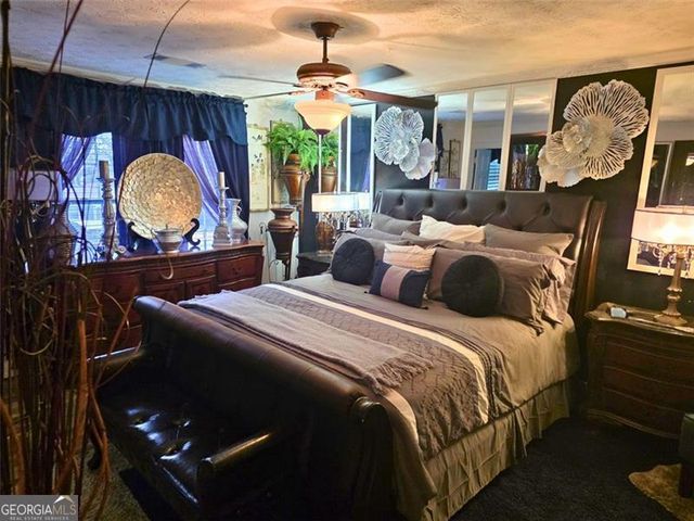 2303 COUNTRY CLUB Drive SE, Conyers, GA 30013