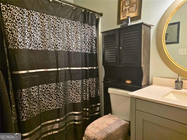 2303 COUNTRY CLUB Drive SE, Conyers, GA 30013