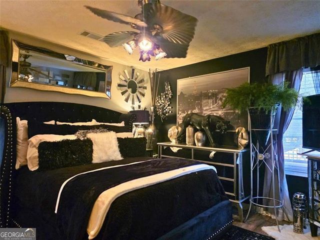 2303 COUNTRY CLUB Drive SE, Conyers, GA 30013