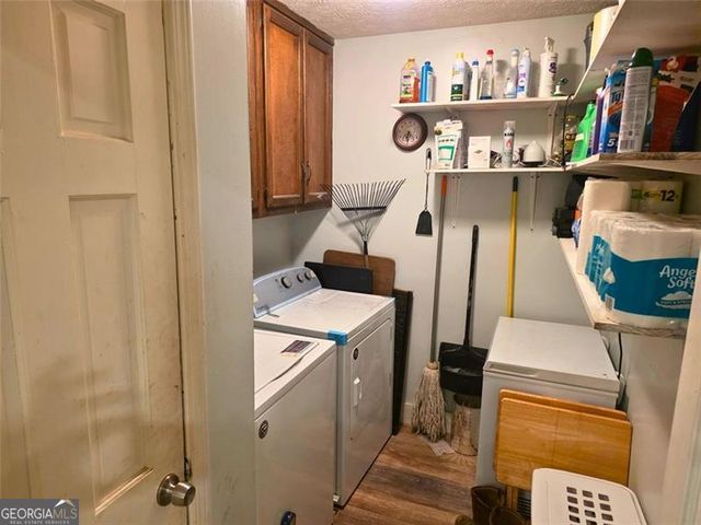 2303 COUNTRY CLUB Drive SE, Conyers, GA 30013