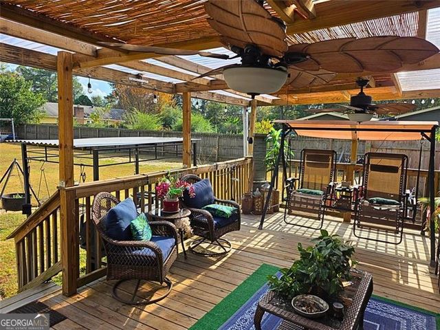 2303 COUNTRY CLUB Drive SE, Conyers, GA 30013