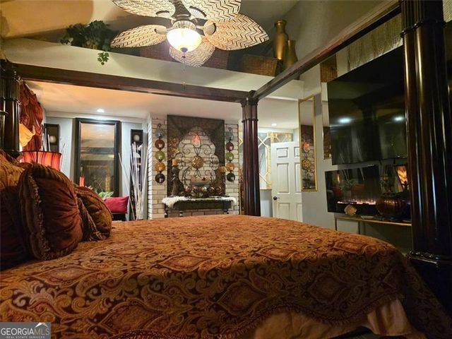 2303 COUNTRY CLUB Drive SE, Conyers, GA 30013