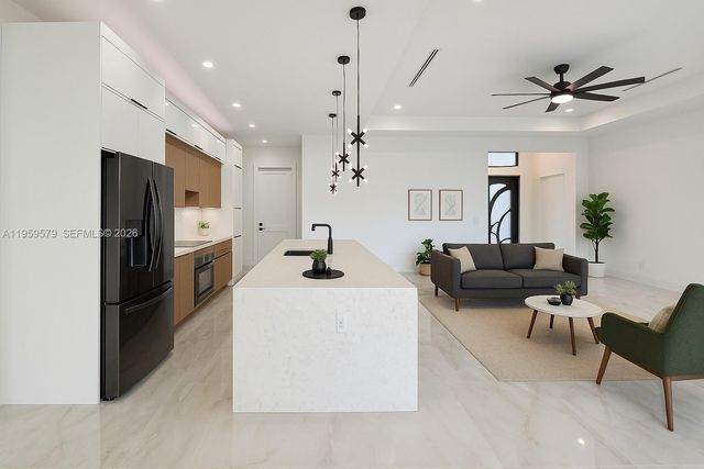 1321 NE 19 TERRACE, Cape Coral, FL 33909