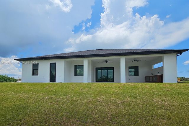 1321 NE 19 TERRACE, Cape Coral, FL 33909