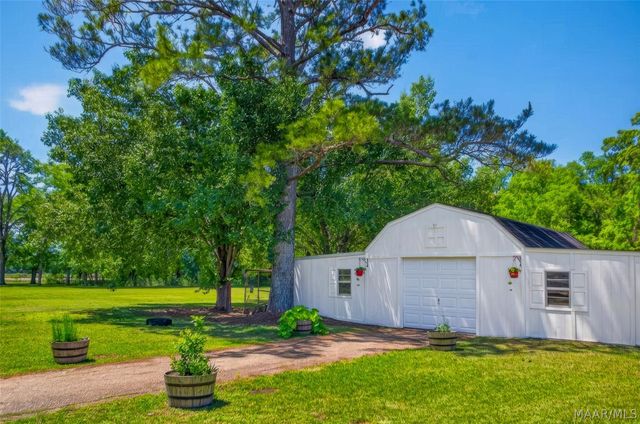 422 Foxhall Road, Pike Road, AL 36064