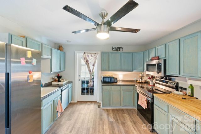 192 Spencer Street, Ellenboro, NC 28160