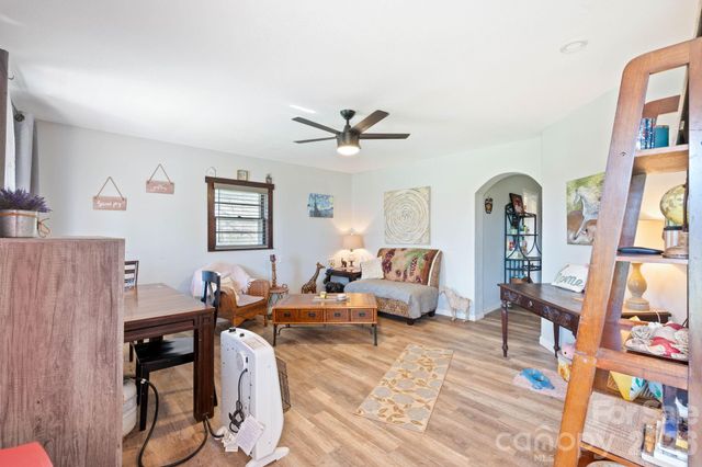 192 Spencer Street, Ellenboro, NC 28160