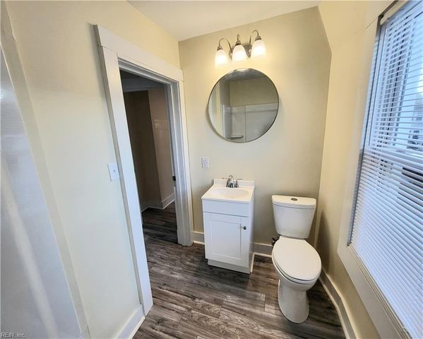 1040 30th ST, Newport News, VA 23607