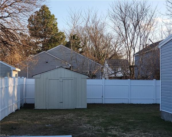 1040 30th ST, Newport News, VA 23607