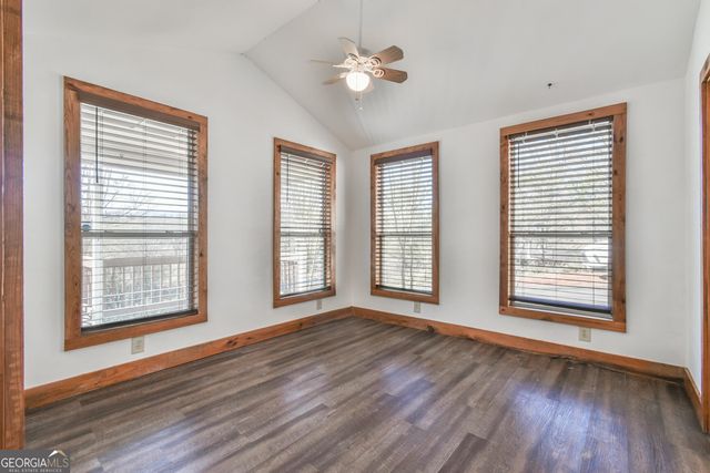 1216 Bugscuffle Road, Hiawassee, GA 30546