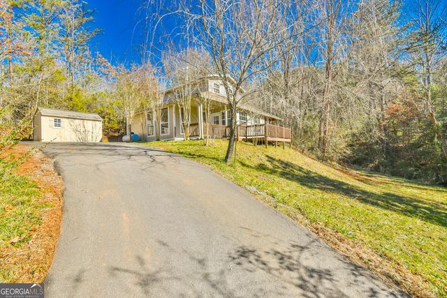1216 Bugscuffle Road, Hiawassee, GA 30546