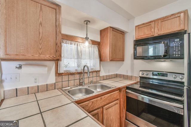 1216 Bugscuffle Road, Hiawassee, GA 30546