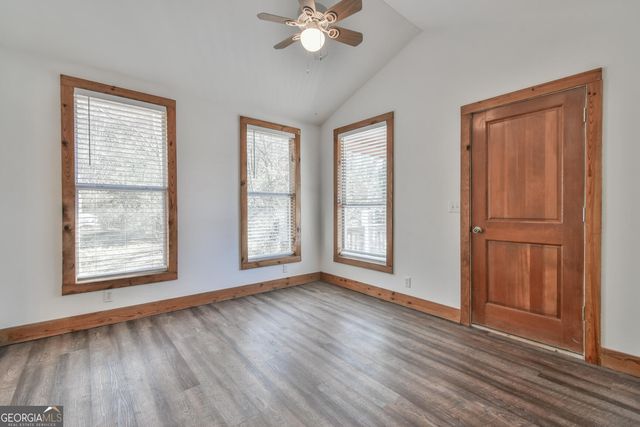 1216 Bugscuffle Road, Hiawassee, GA 30546