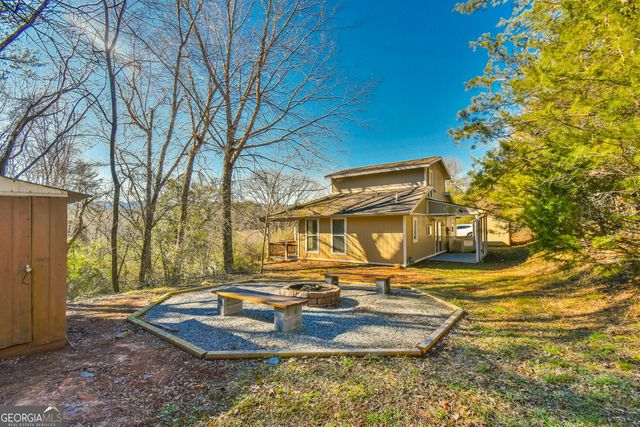 1216 Bugscuffle Road, Hiawassee, GA 30546