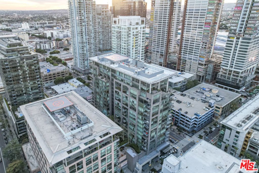 1100 S Hope Street 515, Los Angeles, CA 90015