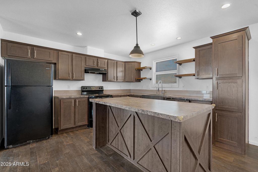 4318 N WHITE Road, Maricopa, AZ 85139