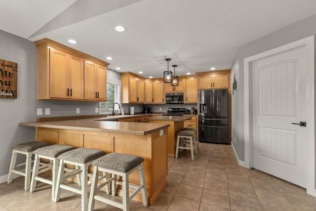 4807 N FUJI DRIVE, Appleton, WI 54913