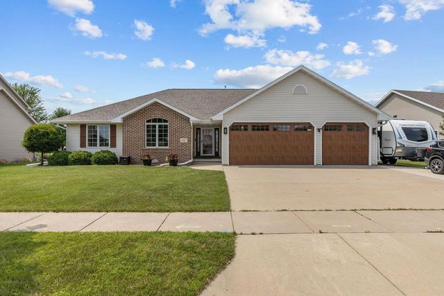 4807 N FUJI DRIVE, Appleton, WI 54913