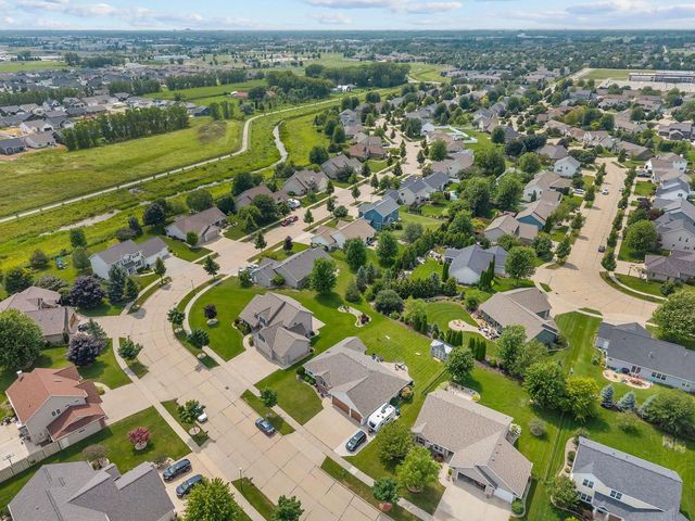 4807 N FUJI DRIVE, Appleton, WI 54913