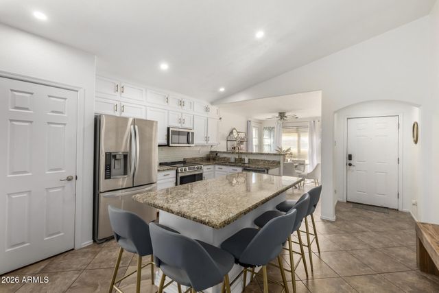 2327 S 65TH Lane, Phoenix, AZ 85043