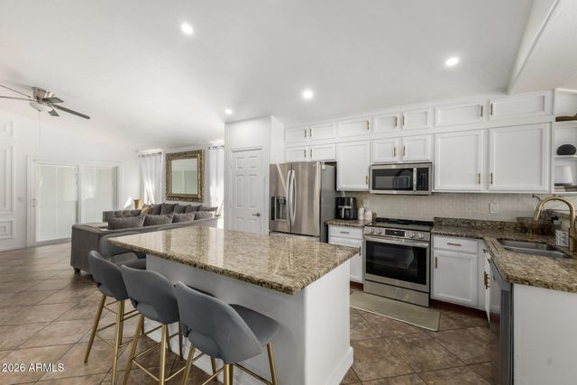 2327 S 65TH Lane, Phoenix, AZ 85043