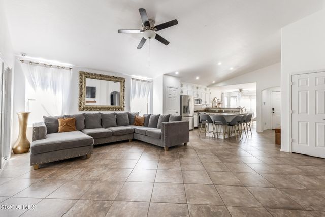 2327 S 65TH Lane, Phoenix, AZ 85043