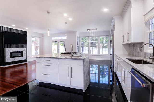 1628 GREAT FALLS ST, Mclean, VA 22101