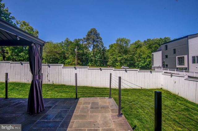 1628 GREAT FALLS ST, Mclean, VA 22101