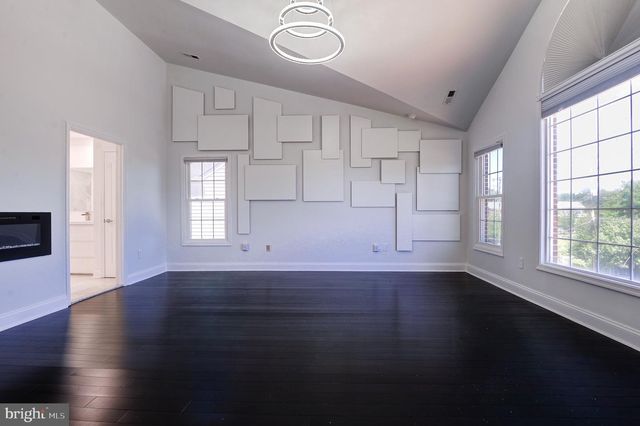 1628 GREAT FALLS ST, Mclean, VA 22101