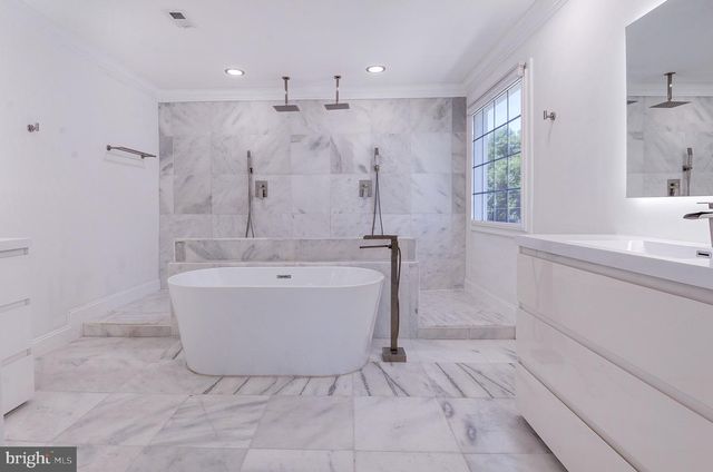 1628 GREAT FALLS ST, Mclean, VA 22101