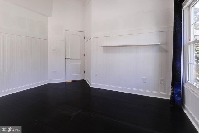 1628 GREAT FALLS ST, Mclean, VA 22101