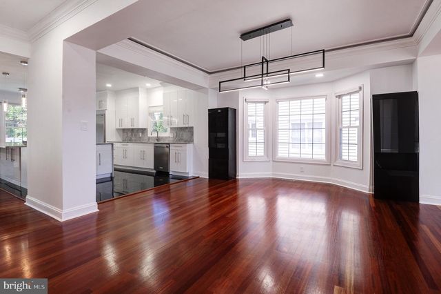 1628 GREAT FALLS ST, Mclean, VA 22101
