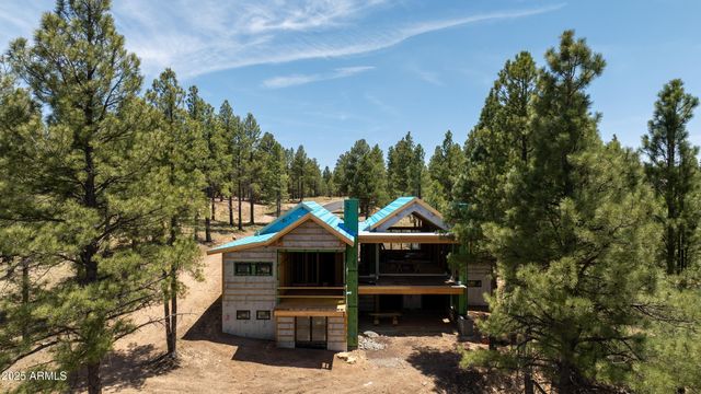 2911 S SOLITARIES CANYON Drive, Flagstaff, AZ 86005