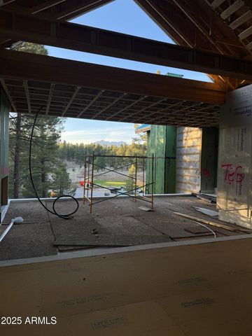 2911 S SOLITARIES CANYON Drive, Flagstaff, AZ 86005