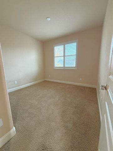 2340 Goehring, Lodi, CA 95242