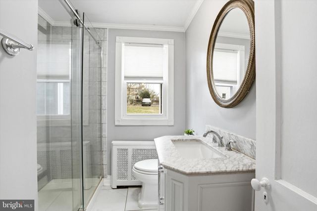 30 UPPER FERRY RD, Ewing, NJ 08628