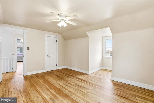 30 UPPER FERRY RD, Ewing, NJ 08628