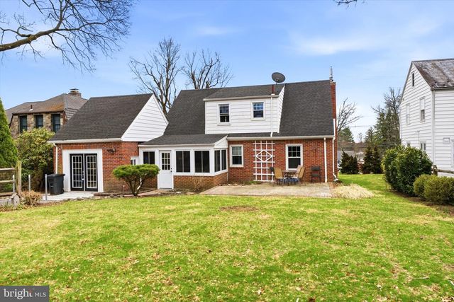 30 UPPER FERRY RD, Ewing, NJ 08628