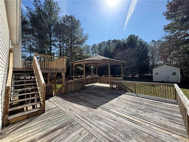 2775 Emerald Springs Drive, Lawrenceville, GA 30045
