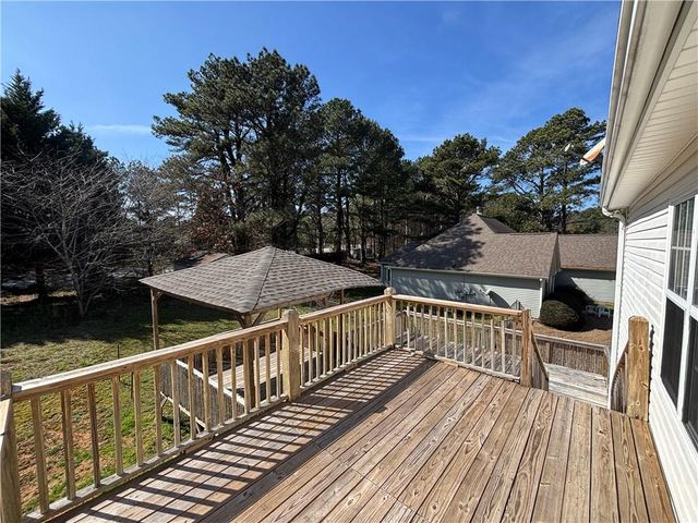 2775 Emerald Springs Drive, Lawrenceville, GA 30045