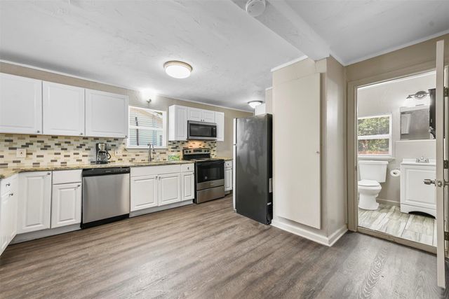 2717 Townsend Drive, Fort Worth, TX 76110