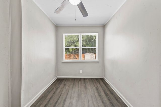 2717 Townsend Drive, Fort Worth, TX 76110