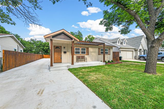 2717 Townsend Drive, Fort Worth, TX 76110