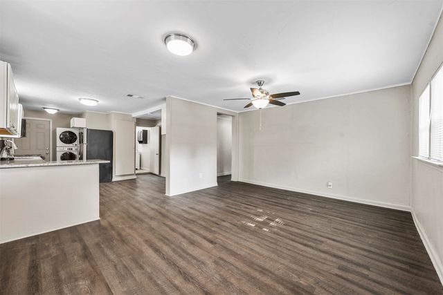 2717 Townsend Drive, Fort Worth, TX 76110