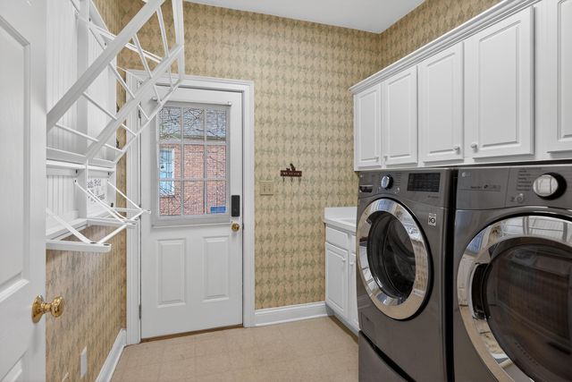 3211 Brighton Place Drive, Lexington, KY 40509