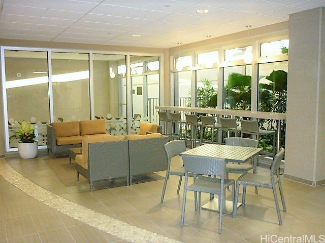 801 South Street 1010, Honolulu, HI 96813
