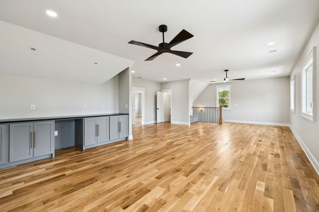 8297 Twelve Corners Rd, Lascassas, TN 37085